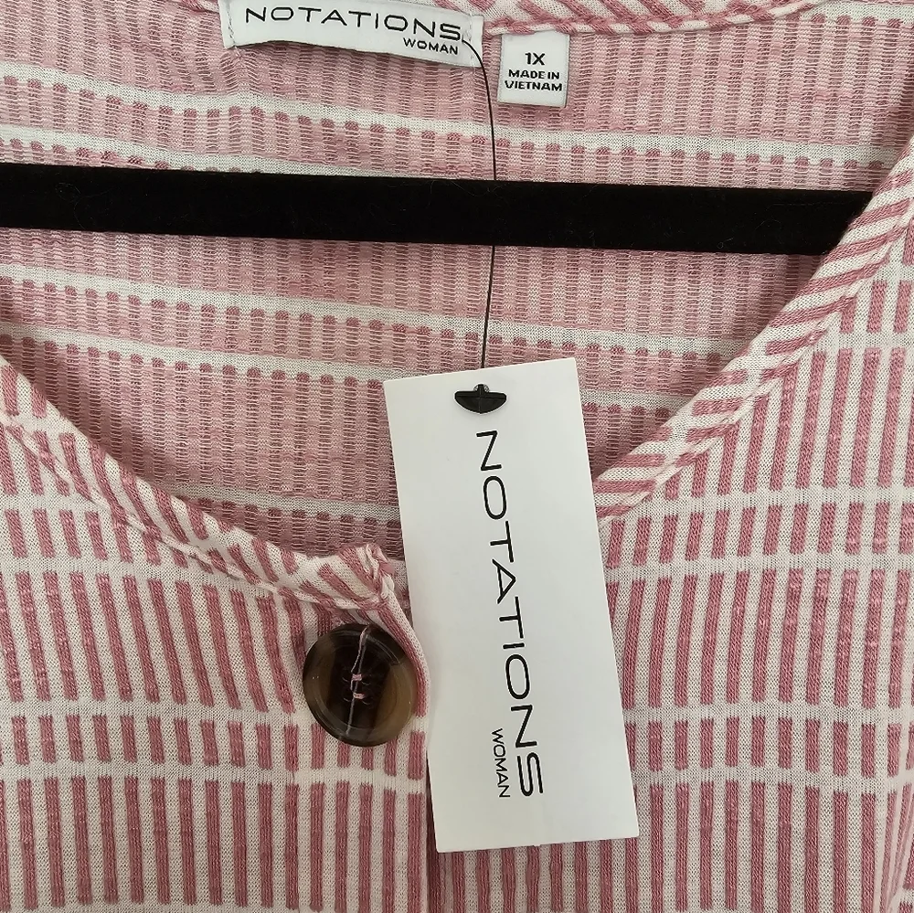 NWT Notations Top with Tie Size 1X